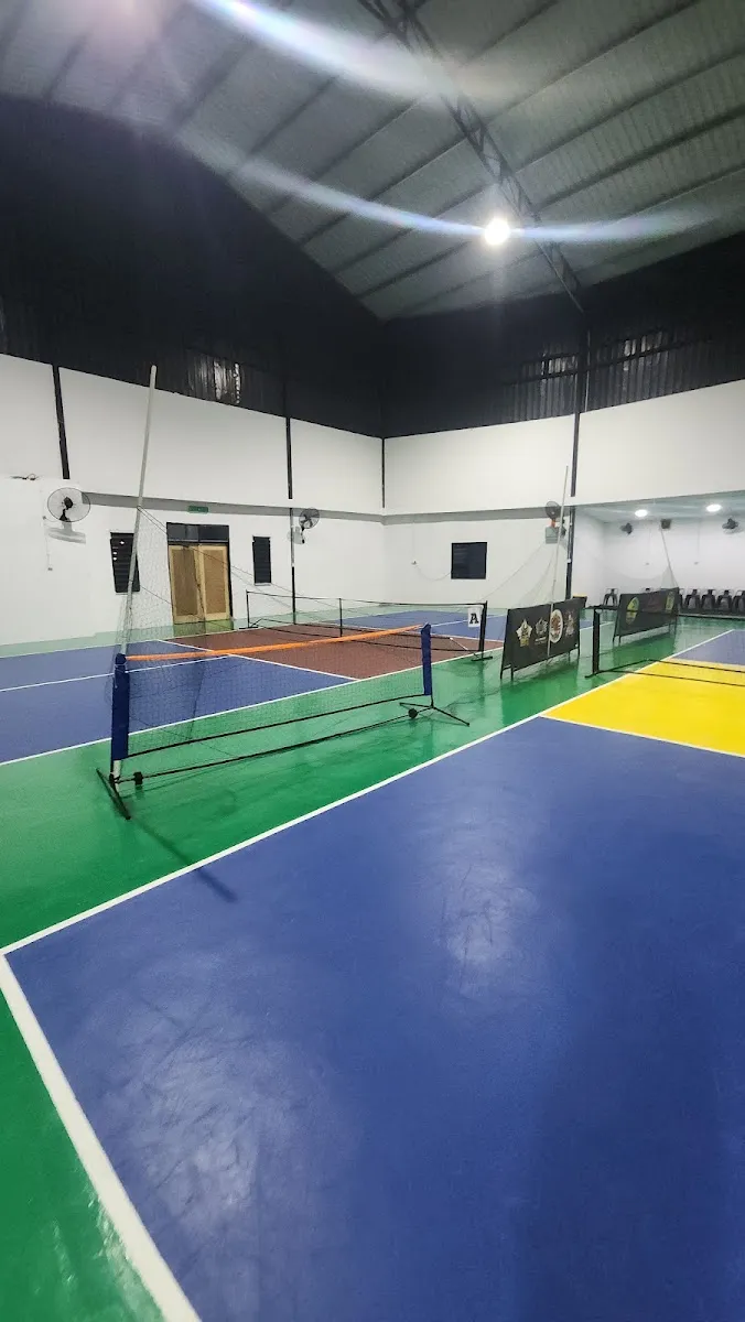 Foto Arena Demo K 2 daripada 2