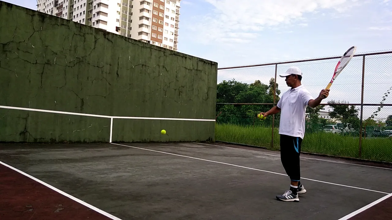 Foto Arena Demo J 2 daripada 2